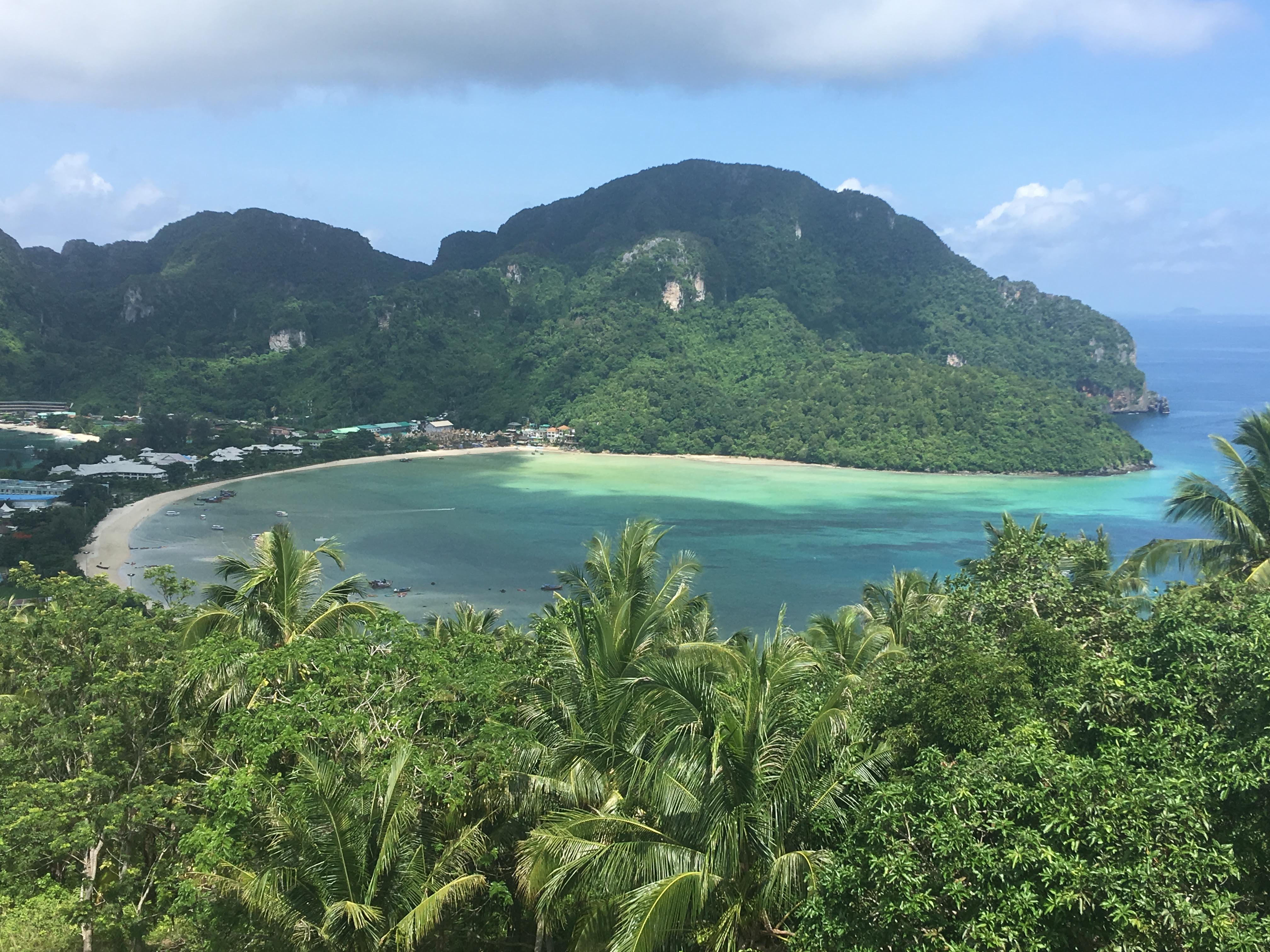 罗达拉姆湾 参考图 1